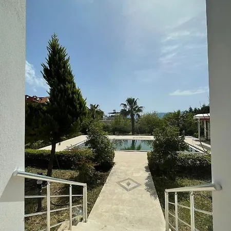 Elay Villa *